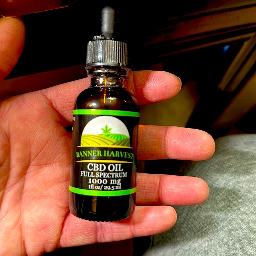 CBD OIL - Picture 5 of 7